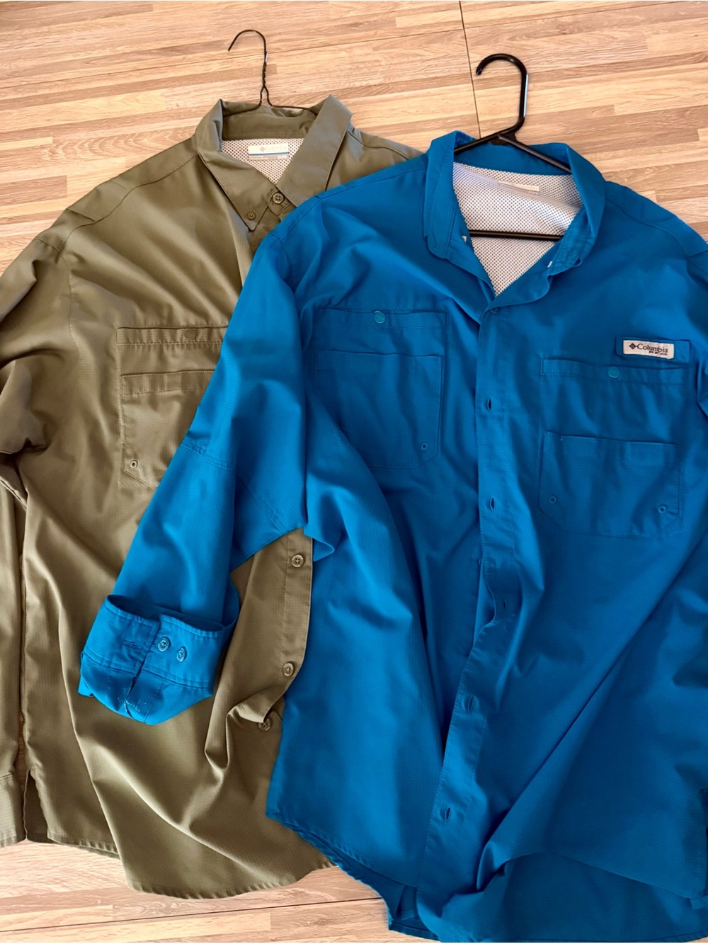 Columbia Blue and Olive Lightweight Button-Front Casual Shirts